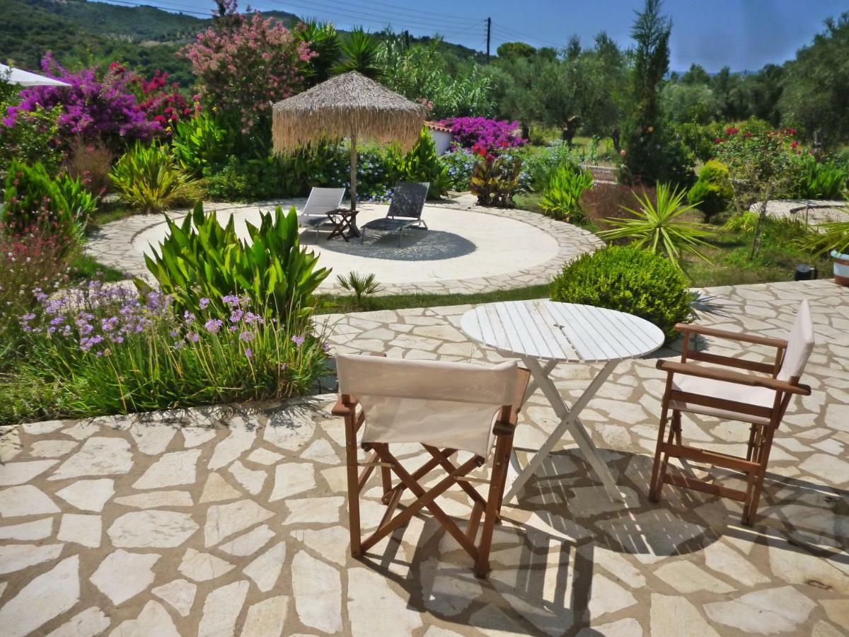 Lemon Tree Cottage Finikounta Exterior foto