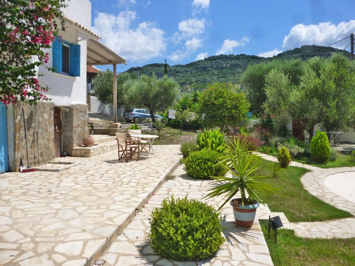Lemon Tree Cottage Finikounta Exterior foto